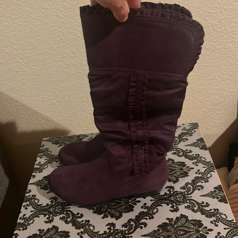 NWOT Target Xhilaration Purple Boots Sz 4 Youth Big Girls